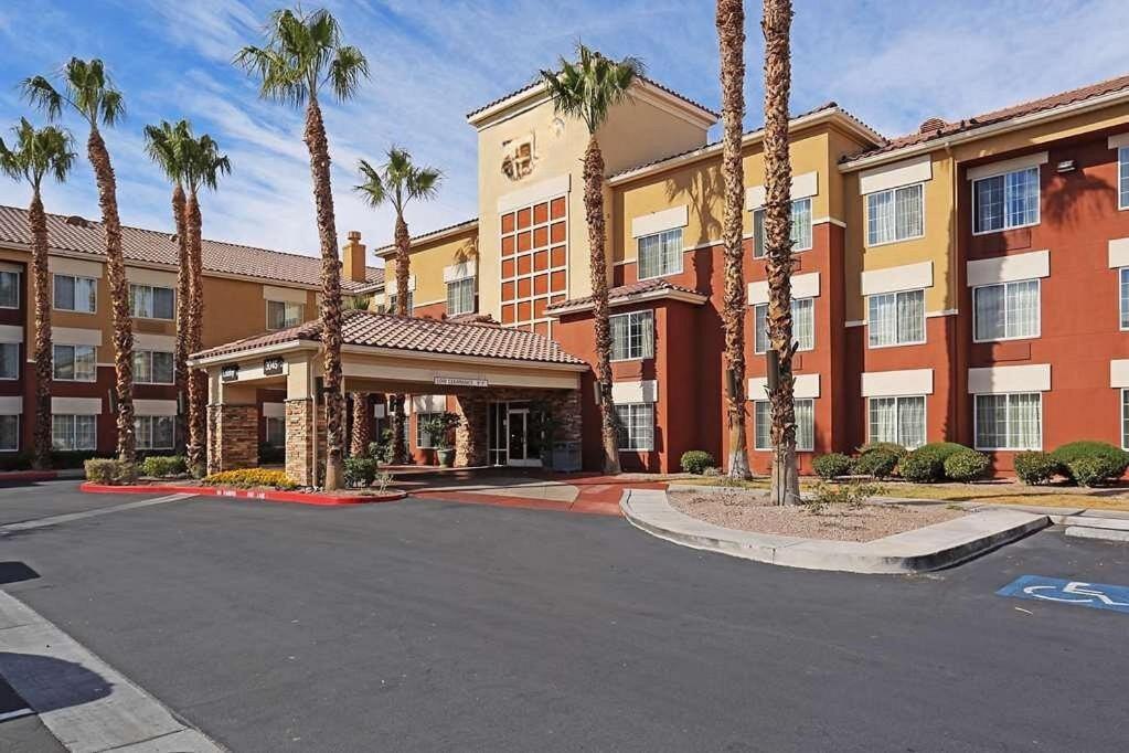 Mainstay Suites Las Vegas Convention Center Exterior photo